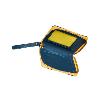 Control Blue Wallet